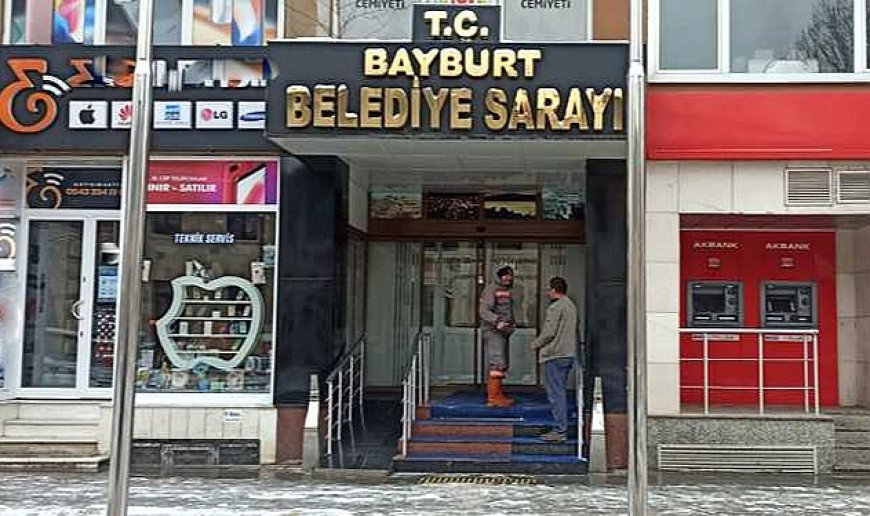 Belediyenin adını kullanarak personeli dolandırmaya çalıştılar!