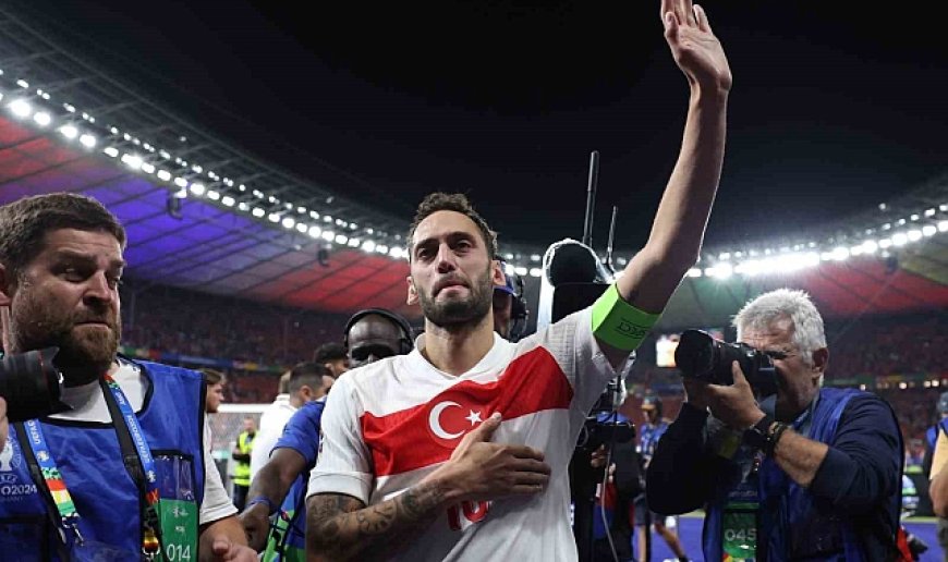 Hakan Çalhanoğlu: "Milan'dayken Galatasaray'a gelme ihtimalim vardı"