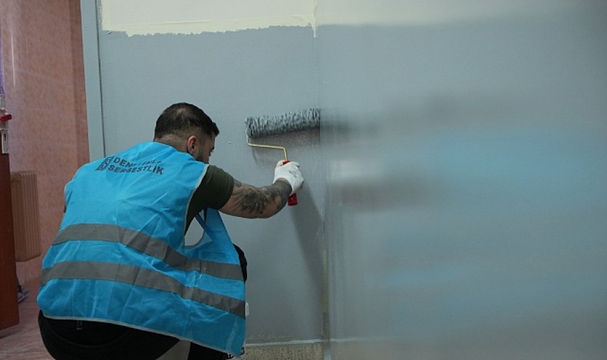 Bayburt açık cezaevindeki hükümlülerden okullara sömestir makyajı