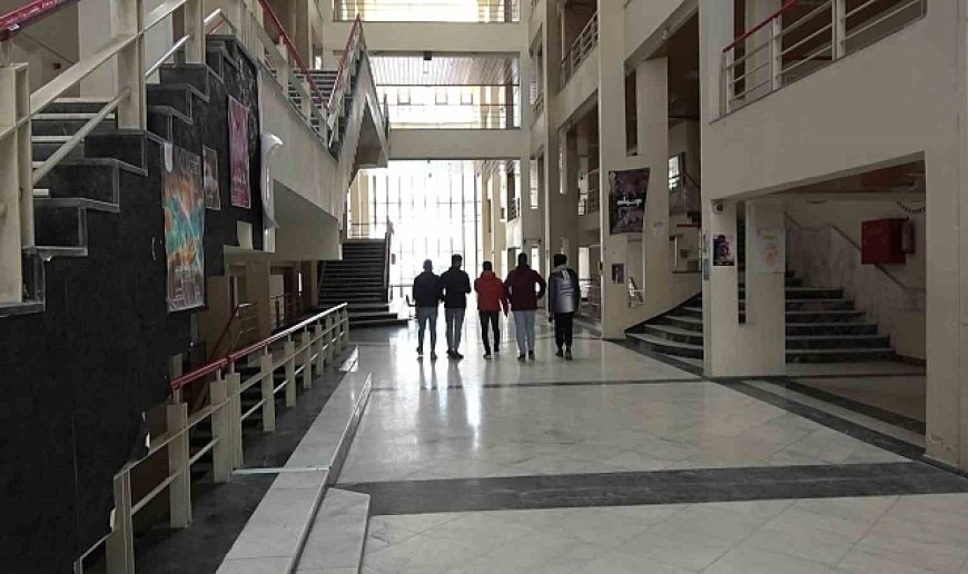 En az 200 öğrenciyi tutuklattıran Esad ajanı profesör Nahla Esa tutuklandı