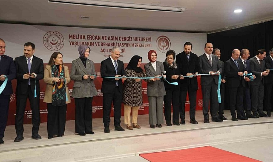 Bakan Göktaş: "Ülkemizin dört bir yanında 459 kamu ve özel huzurevinde 30 bin yaşlımıza yatılı bakım hizmeti sunuyoruz"
