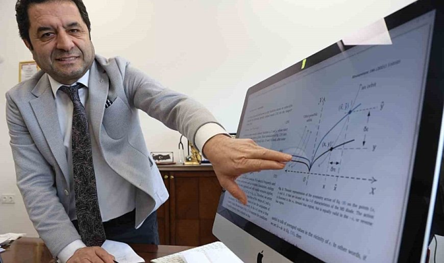 Türk profesör, soy ismini verdiği seri direnç metodu ile dünya fizik literatürüne girdi