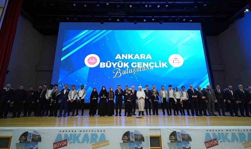 Bakan Tekin: "Merhametli ahlaklı bir kuşak yetiştirmek için gece gündüz çalışıyoruz"