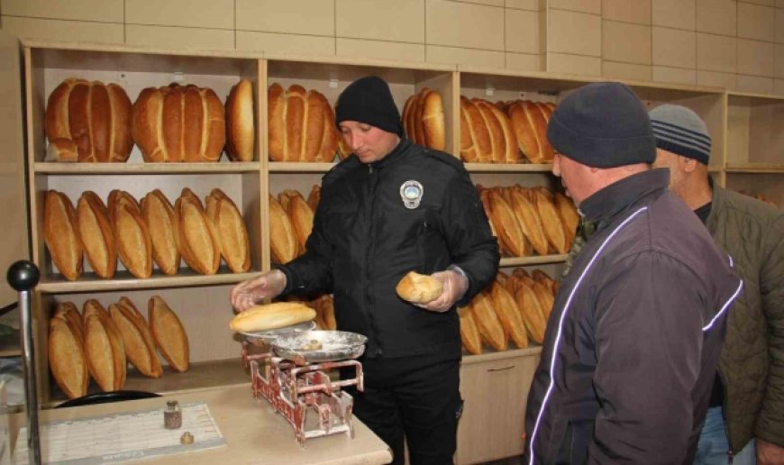 Bayburt'ta zabıta ekipleri fırın denetiminde