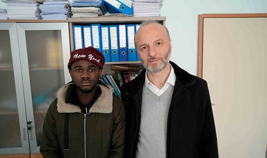 Gümüşhane'de Kamerunlu üniversite öğrencisi Ramazan ayına müslüman olarak giriyor