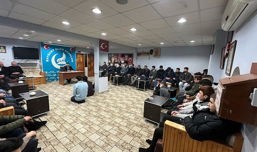 Bayburt Ülkü Ocakları’nda seminer