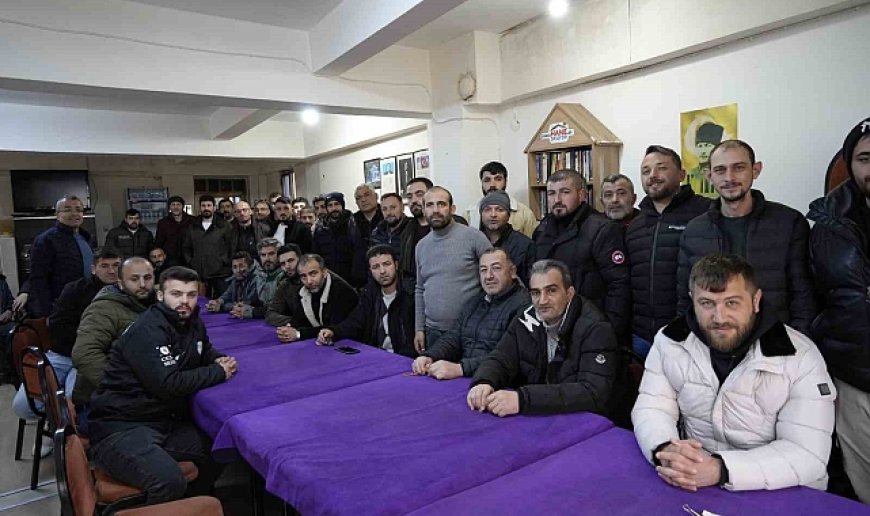 Gümüşhane'de maaşlarını alamayan 400 maden işçisi grevde