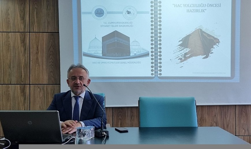 Bayburt'ta hacı adayları için seminer düzenlendi
