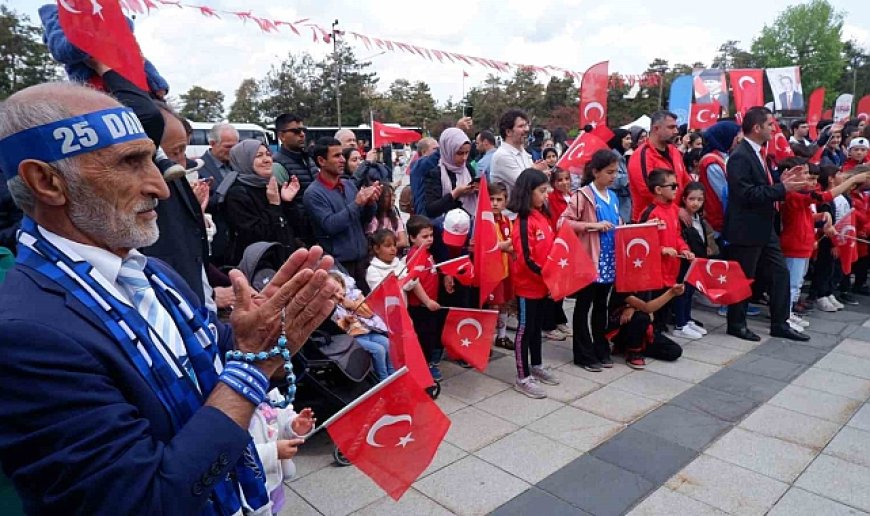 Erzurum'da 19 Mayıs coşkusu